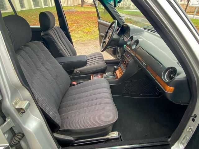 Thumbnail von Mercedes-Benz 280 TE, zengin donanımlı ve belgelenmiş