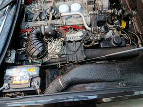 Thumbnail von Ferrari 412i - Modèle suisse avec boîte de vitesses manuelle à 5 rapports