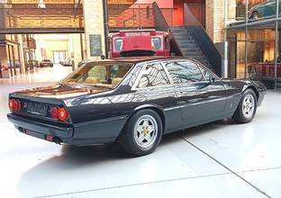 Thumbnail von Ferrari 412i - Modèle suisse avec boîte de vitesses manuelle à 5 rapports