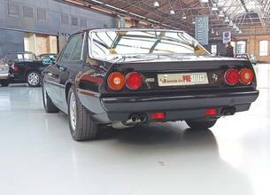 Thumbnail von Ferrari 412i - Modèle suisse avec boîte de vitesses manuelle à 5 rapports