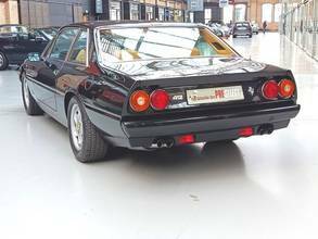 Thumbnail von Ferrari 412i - Modèle suisse avec boîte de vitesses manuelle à 5 rapports