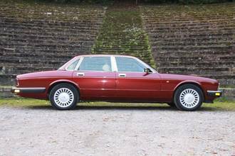 Thumbnail von Jaguar XJ40 Soverein avec 3 ans de garantie, immatriculation H