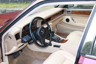 Thumbnail von Jaguar XJ40 Soverein avec 3 ans de garantie, immatriculation H