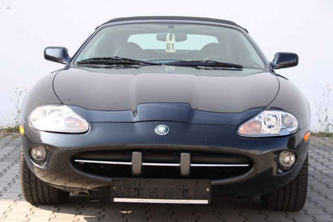 Jaguar XK8 Convertible 3 Years Warranty