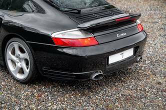 Thumbnail von Porsche 996 Turbo Coupé 420PS | Manufaktur | Approved |