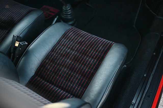 Thumbnail von ポルシェ 911 2.7L S タルガ、カレラ 3.0L エンジン搭載