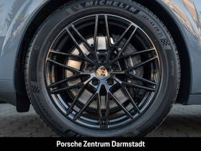 Thumbnail von Porsche Cayenne E-Hybrid Black Edition HA-Lenkung BOSE