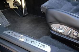 Thumbnail von Porsche Panamera GTS, 2 roky Approved, LED, vynikající stav