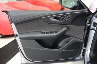 Thumbnail von Audi RSQ8 4.0 V8/Akrapovic/B&O/360´/Standhzg/AHK/23´