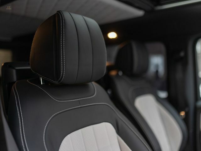 Thumbnail von Mercedes-Benz G 500 Final Edition white 1 of 500 :-)