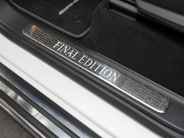 Thumbnail von Mercedes-Benz G 500 Final Edition white 1 of 500 :-)