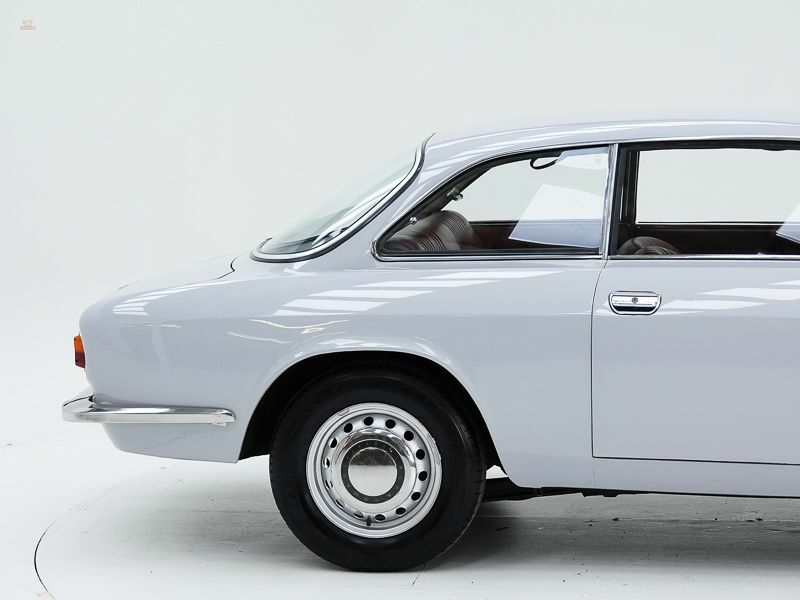 Thumbnail von Alfa Romeo 1300 GT Junior '71
