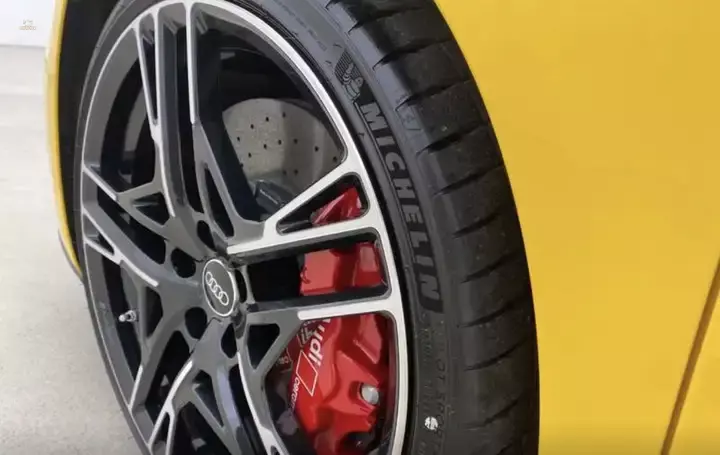 Thumbnail von Ограниченная серия - Audi R8