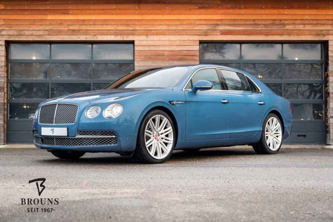 Bentley Flying Spur V8 Mulliner |FontKino|ACC|Massa|Kame