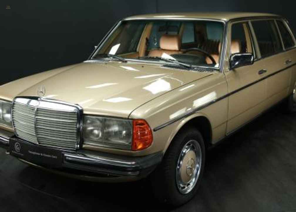 Mercedes-Benz 250 long, leather & air conditioning