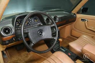 Thumbnail von Mercedes-Benz 250 dlouhý, kůže & klimatizace