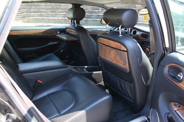 Thumbnail von Jaguar Daimler Super V8 Langversion  3 Jahre Garantie