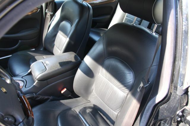 Thumbnail von Jaguar Daimler Super V8 Langversion  3 Jahre Garantie