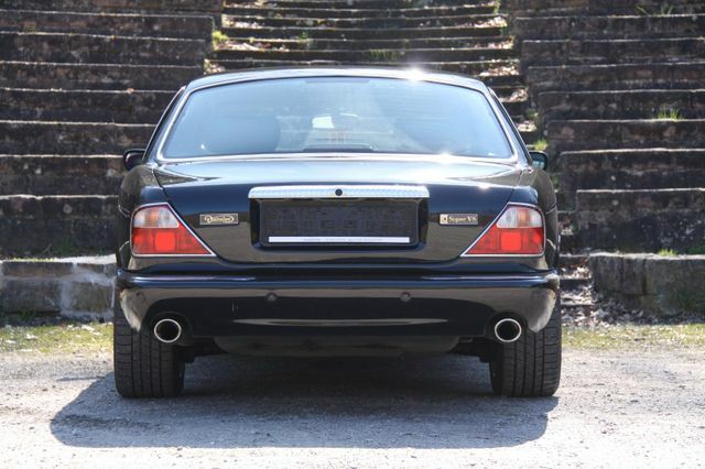 Thumbnail von Jaguar Daimler Super V8 Langversion  3 Jahre Garantie