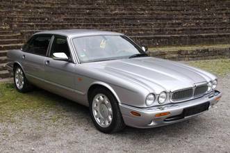 Thumbnail von Jaguar Daimler V8 Langversion  3 Jahre Garantie