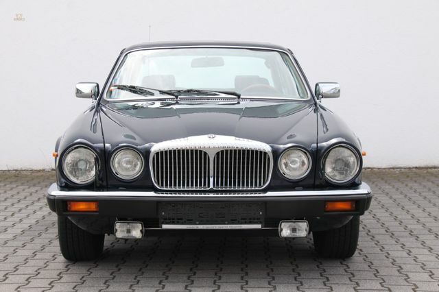 Jaguar Daimler Double Six Serie 3 mit 3 Jahren Garantie