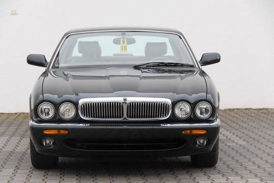 Jaguar XJ 4.0 Sovereign 3 Jahre Garantie