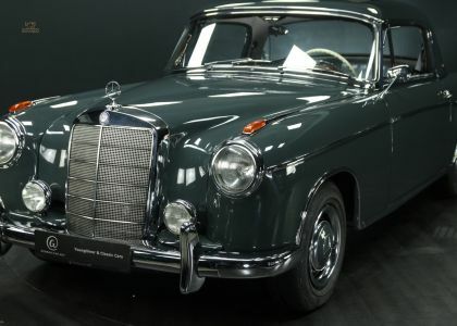 Mercedes-Benz 220 SE Ponton Coupé