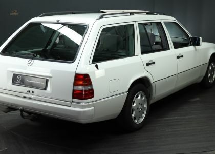 Thumbnail von Mercedes E 280 T