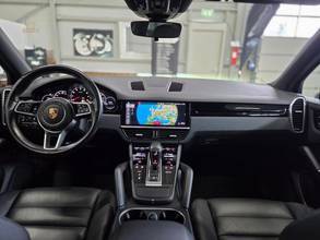 Thumbnail von Porsche Porsche Cayenne/Reverse camera/Pano/air suspension/*480€