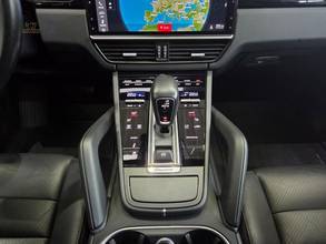 Thumbnail von Porsche Porsche Cayenne/Reverse camera/Pano/air suspension/*480€