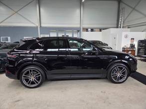 Thumbnail von Porsche Porsche Cayenne/Reverse camera/Pano/air suspension/*480€