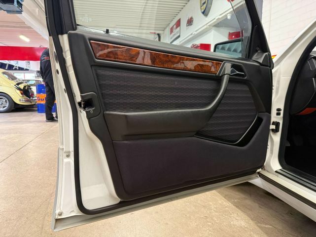 Thumbnail von Mercedes-Benz 250 5 Zylinder TurboDiesel