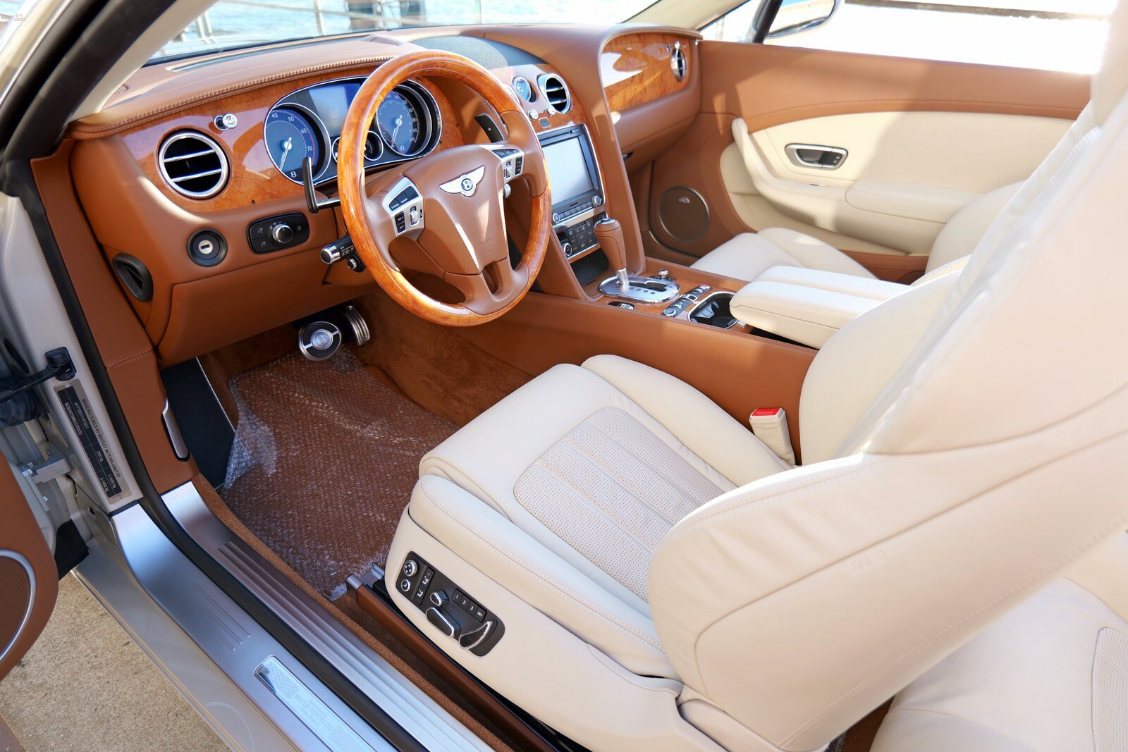 Thumbnail von Bentley Continental GTC