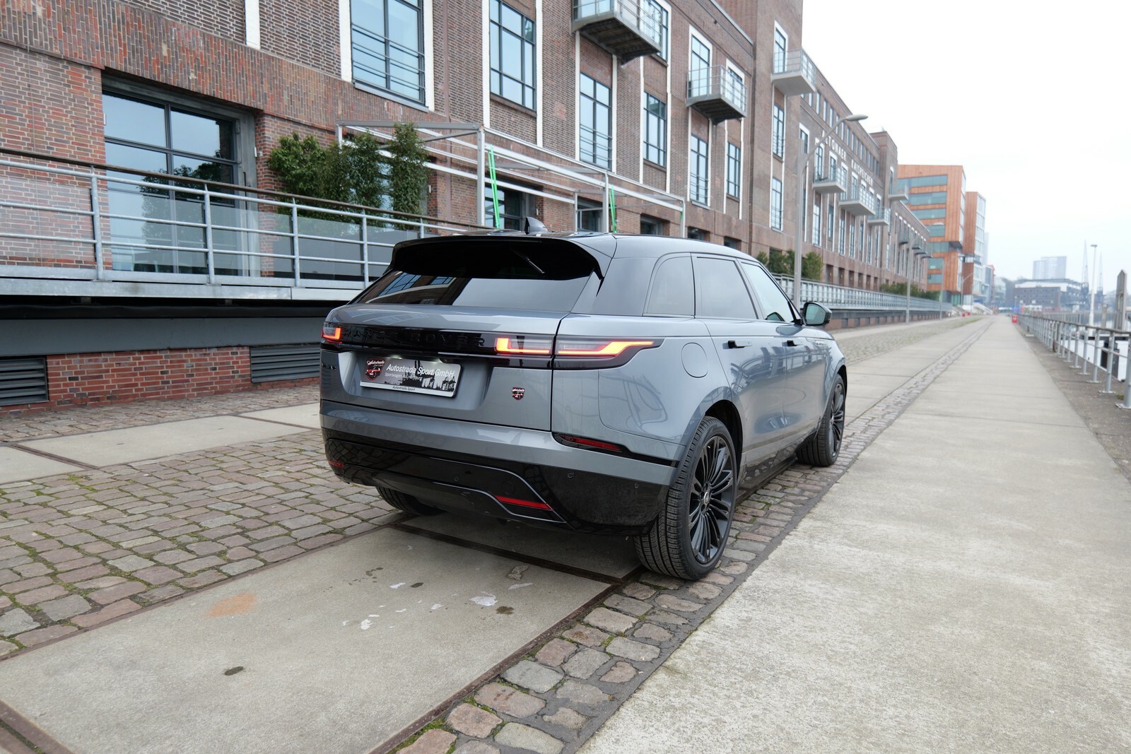Thumbnail von Land Rover Range Rover Velar P400 Autobiography