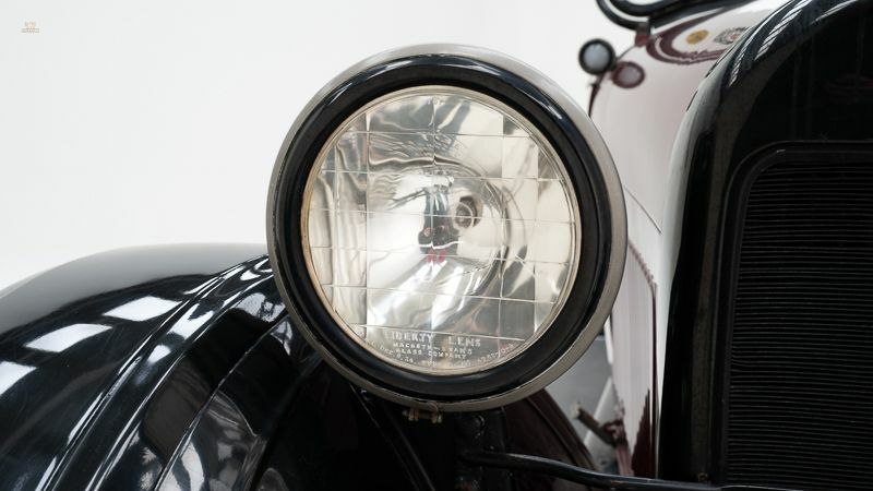 Thumbnail von REO 6C cabriolet ouvert '22