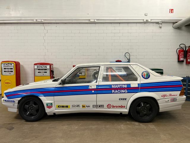 Alfa Romeo Alfa 75 "Martini"