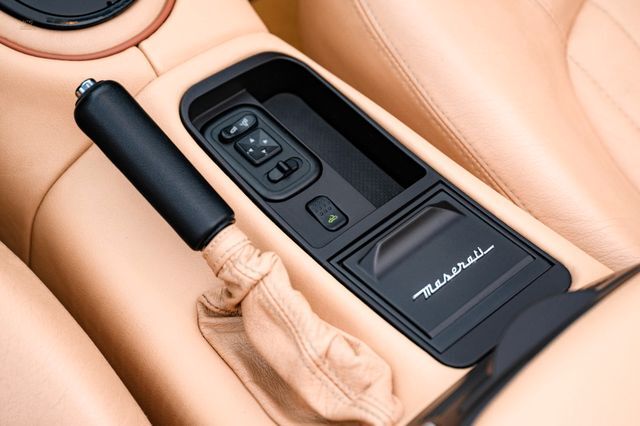 Thumbnail von Maserati 4.2 V8 Cambiocorsa 390PS | 2. Hd. | BRD