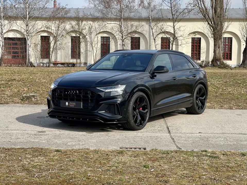 Audi SQ8 4.0 TFSI quattro, Comp. Plus, 23" RS Felgen