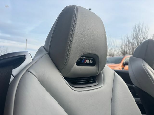 Thumbnail von BMW M4 Cabrio SanMarinoblau Carbon M-Performance