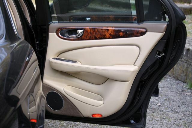 Thumbnail von Jaguar Gepflegter XJR mit 1 Jahr Garantie