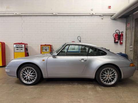 Porsche 993 911 Carrera 2