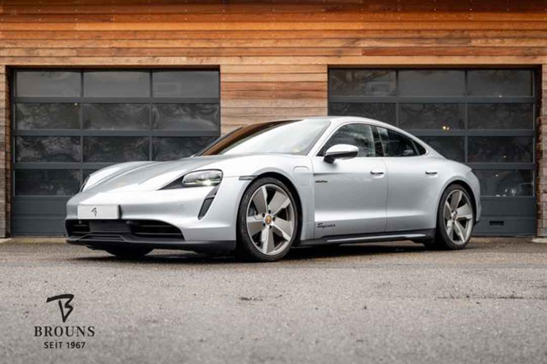 Porsche Taycan Performance 476PS |1.Hd|Aprobado 11.2027