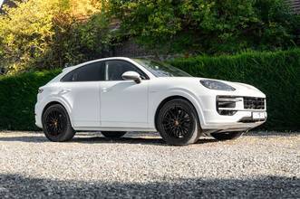 Thumbnail von Porsche Cayenne S E-H  SportDesign|Burmester|SiKlima|SAG