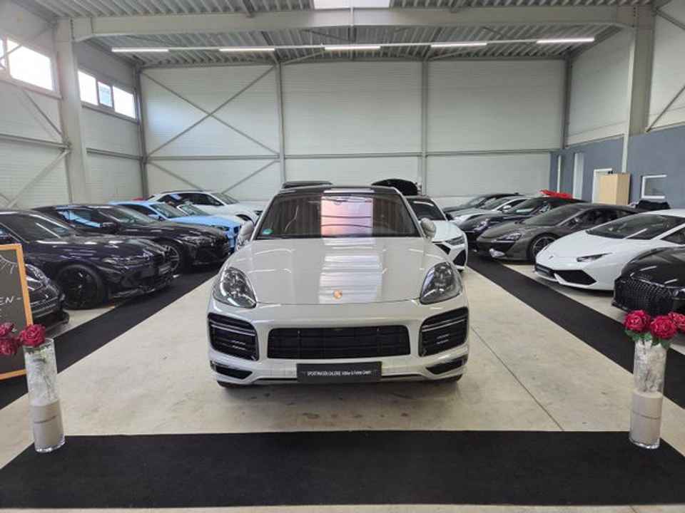Porsche Cayenne Turbo /2.Hand/PDLS+/Bose/360/Pano/*878€