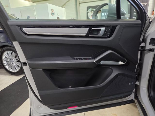Thumbnail von Porsche Cayenne Turbo /Used/PDLS+/Bose/360/Pano/*878€