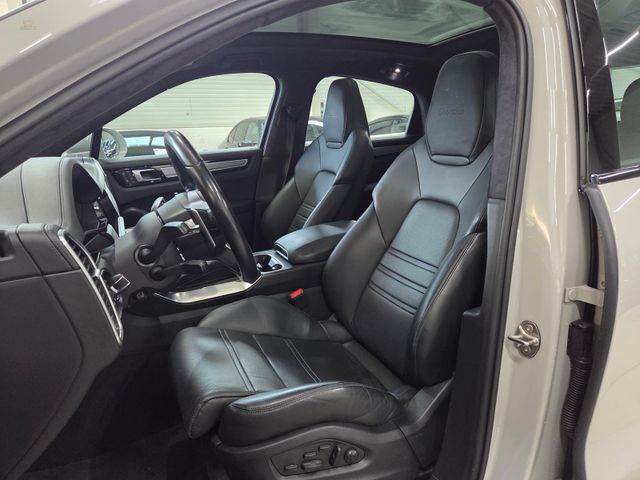 Thumbnail von Porsche Cayenne Turbo /Used/PDLS+/Bose/360/Pano/*878€