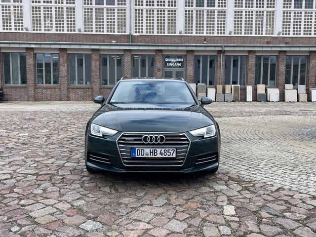 Thumbnail von Audi A4 Avant quattro sport, S-Line