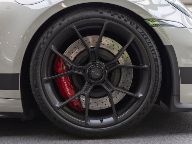 Thumbnail von Porsche 992 GT3 in chalk, full bucket seats, carbon, lift