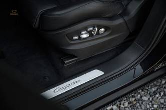 Thumbnail von Porsche Cayenne E-Hy SportDesign|HUD|ACC|22|SpoAbg|eAHK