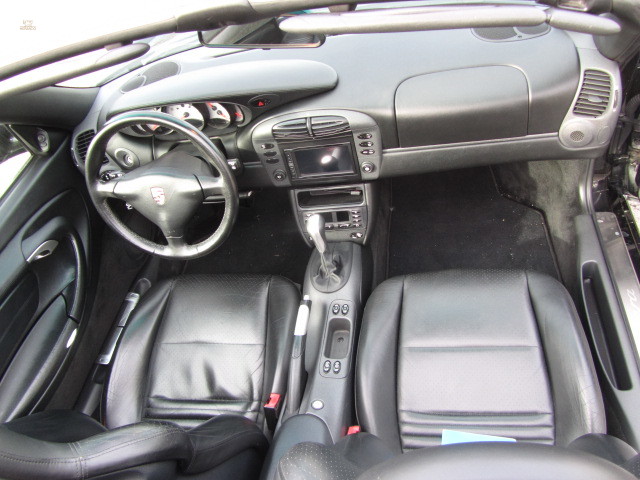 Thumbnail von Porsche 996 Carrera кабриолет с новым техосмотром